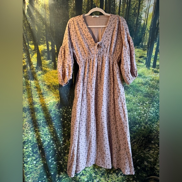 Neuflora Dresses & Skirts - 🌸 Neuflora “Port Augusta” Dress – Dusty Rose Floral - Size Small